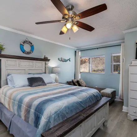 Rent this 1 bed condo on Moneta in VA, 24121