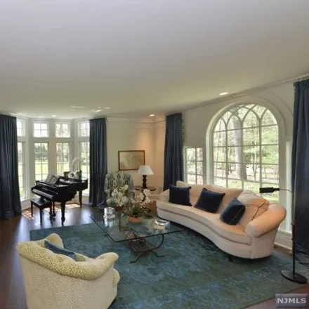 Image 7 - 12 Cameron Road, Saddle River, Bergen County, NJ 07458, USA - House for sale