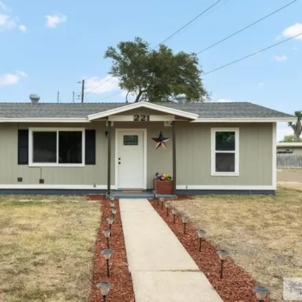 Buy this 3 bed house on 1937 North 3rd Street in Harlingen, TX 78550