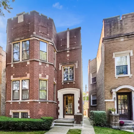 Buy this 6 bed duplex on 5728 North Talman Avenue in Chicago, IL 60645