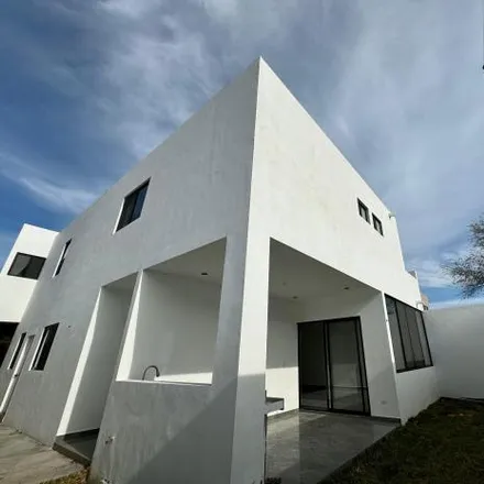 Buy this 4 bed house on Avenida Amorada in Amorada Privada Residencial 4ta Etapa, 67303 Los Rodriguez