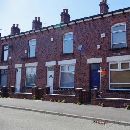Rent this 4 bed room on Rawson Road in Bolton, BL1 4JQ