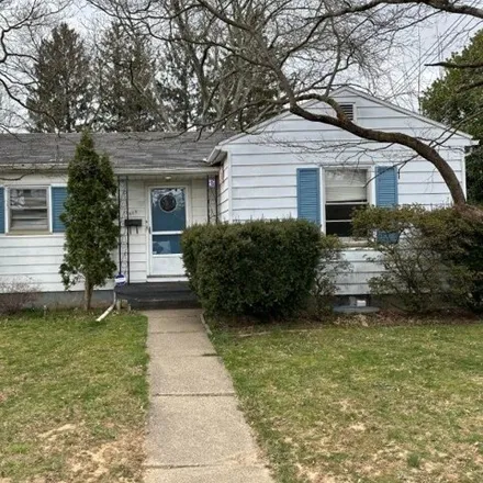 Buy this 2 bed house on 511 Barrymore Street in Phillipsburg, NJ 08865