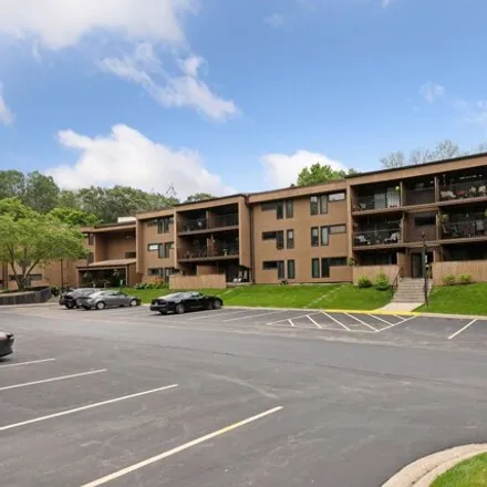 Image 3 - 705 E Burnsville Pkwy Apt 203, Burnsville, Minnesota, 55337 - Condo for sale