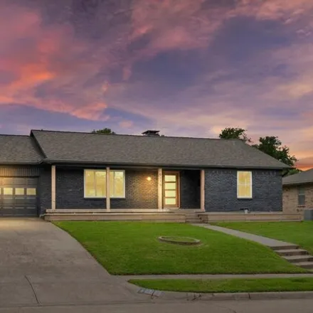 Buy this 3 bed house on 9116 Bretshire Drive in Dallas, TX 75228