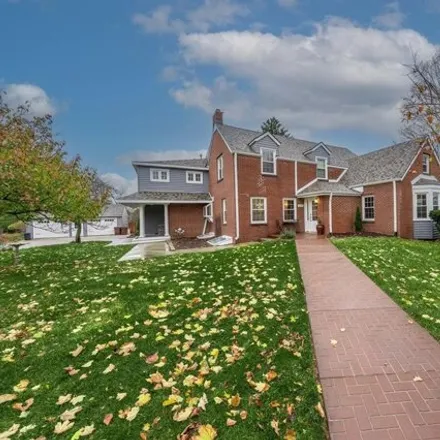 Buy this 6 bed house on Thomas Court in Summit Township, MI 49203