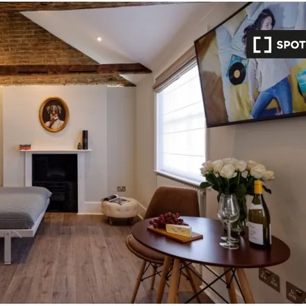 Rent this studio apartment on Bickenhall Mansions in Bickenhall Street, London