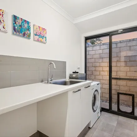 Image 2 - Gibbs Street, Rivervale WA 6103, Australia - Apartment for rent
