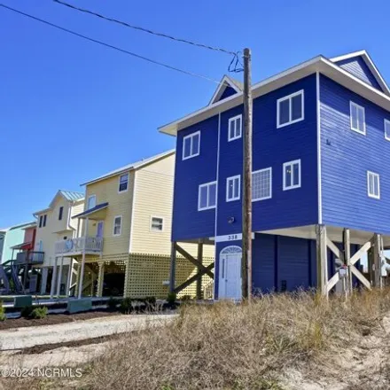 Image 3 - 364 Seashore Drive, West Onslow Beach, North Topsail Beach, NC 28460, USA - House for sale