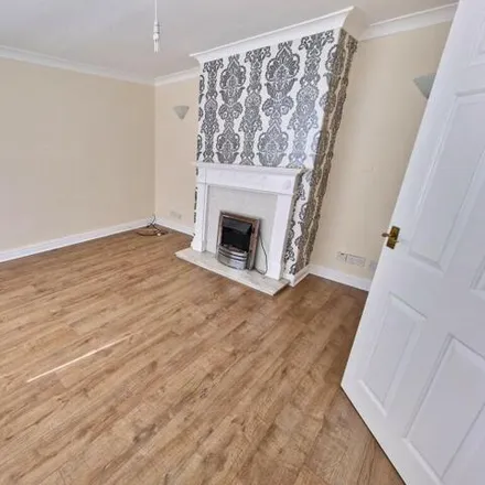 Image 2 - Dunmail Road, Stockton-on-Tees, TS19 0BH, United Kingdom - House for rent