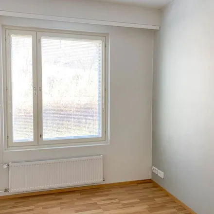Rent this 3 bed apartment on Liikkalantie 2 in 00950 Helsinki, Finland