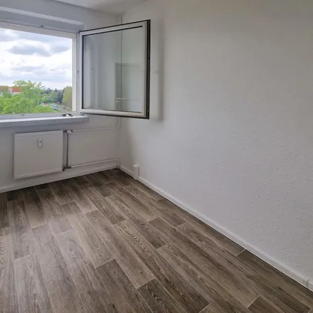 Rent this 2 bed apartment on Ringstraße 35 in 04209 Leipzig, Germany