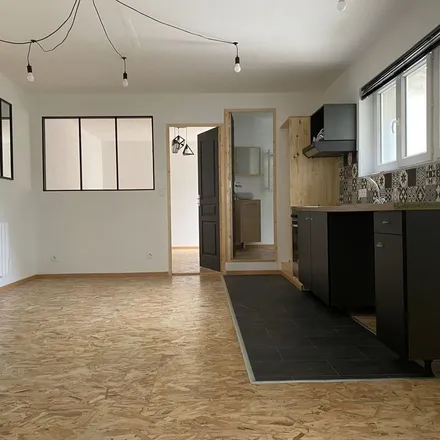 Rent this 2 bed apartment on 11 Impasse de l'Épinette in 08300 Rethel, France