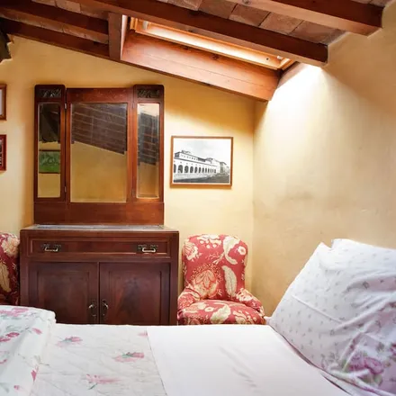 Rent this studio apartment on Florence