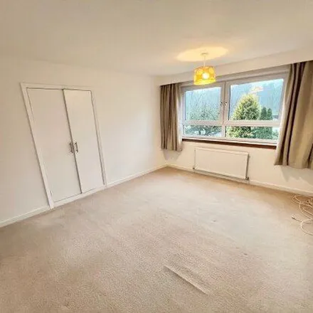 Image 5 - Haggswood Avenue, Shawmoss, Glasgow, G41 4RH, United Kingdom - Apartment for rent