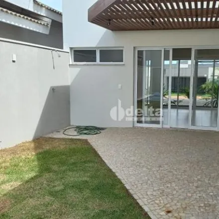 Buy this 4 bed house on Ciclovia Park dos Ipês in Shopping Park, Uberlândia - MG