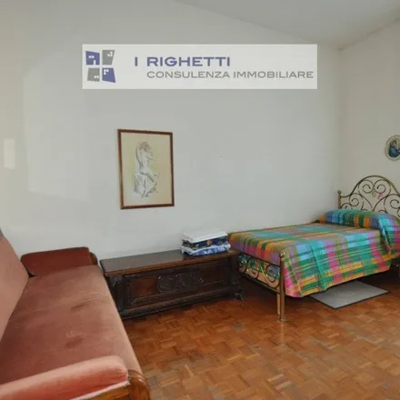Rent this 4 bed apartment on Via Cesare Trezza 12 in 37126 Verona VR, Italy