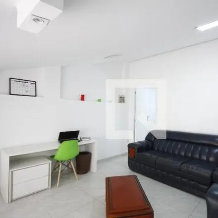 Rent this 1 bed house on Oliveira Melo in Rua Doutor Mário Vicente, Vila Monumento