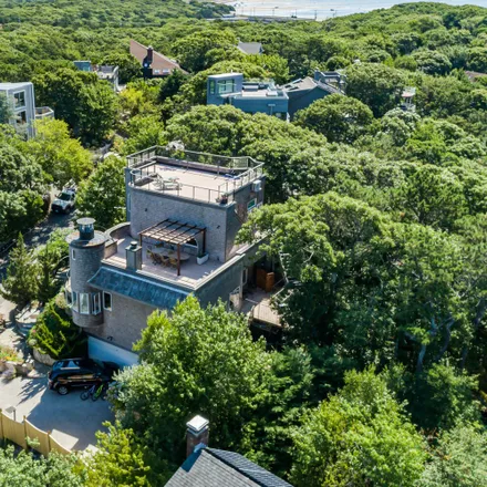 Image 1 - 10 Thistlemore Road, Provincetown, MA 02657, USA - House for sale