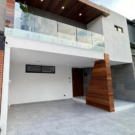 Buy this 3 bed house on Calle Cuernavaca in Lomas de Angelópolis, 72940 Santa Clara Ocoyucan