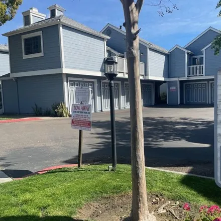 Rent this 3 bed house on Maya Linda Road in San Diego, CA 92126