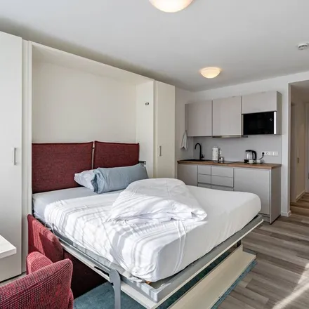 Rent this 1 bed apartment on Germering-Unterpfaffenhofen in Balatonfüreder Straße, 82110 Germering