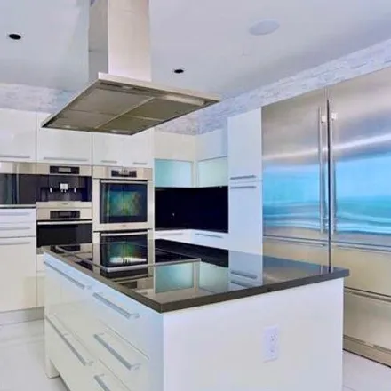 Image 8 - Jade Ocean, 17121 Collins Avenue, Sunny Isles Beach, FL 33160, USA - Condo for rent