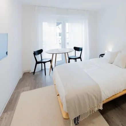 Rent this 1 bed room on Panorama Residenz in Ostparkstraße 45, 60385 Frankfurt