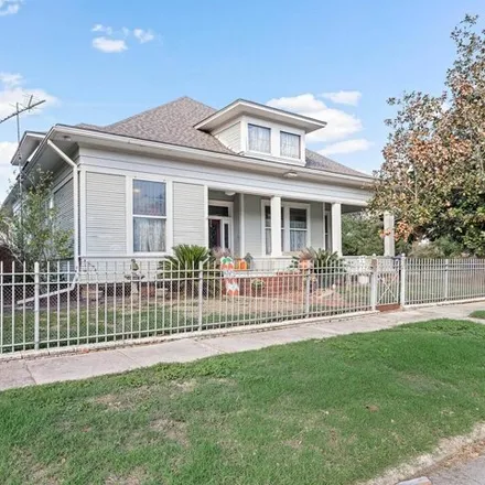 Image 4 - 620 West Orange Avenue, Orange, TX 77630, USA - House for sale