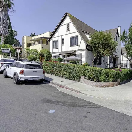 Image 4 - 5076 Lemon Grove Avenue, Los Angeles, CA 90029, USA - Townhouse for sale