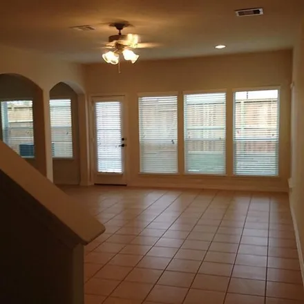 Rent this 3 bed house on Mobil in Chazenwood Drive, Harris County