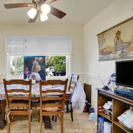Image 5 - 4021 Beethoven St, Los Angeles, California, 90066 - House for sale