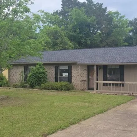 Buy this 3 bed house on 1708 Chickasaw Street in Demopolis, Marengo County