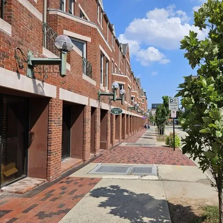 Rent this 2 bed townhouse on 95 Audubon St Unit 322 in New Haven, Connecticut