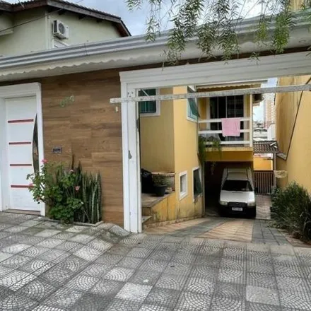 Buy this 3 bed house on Rua das Orquídeas in Jardim Adelaide, Cajamar - SP