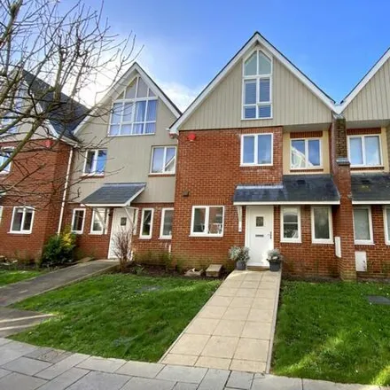 Buy this 4 bed townhouse on Ashley Road in New Milton, BH25 6HY