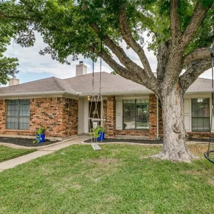 Buy this 3 bed house on 646 Parr Street in Coppell, TX 75019