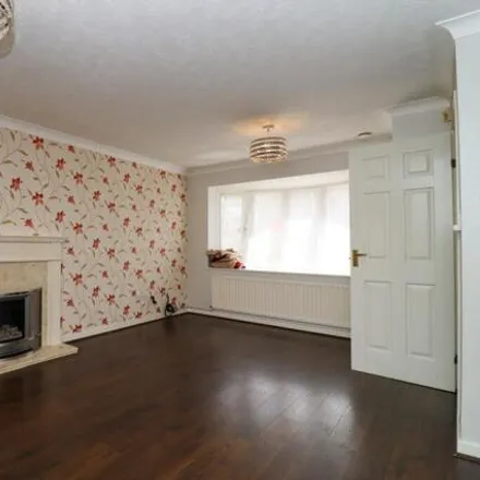 Image 3 - Cooper Gardens, Oadby, LE2 4TX, United Kingdom - House for rent