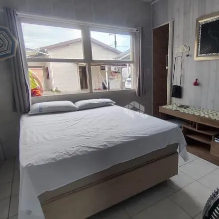 Buy this 4 bed house on Rua Dom Afonso Niehues in Fazenda Santo Antônio, São José - SC