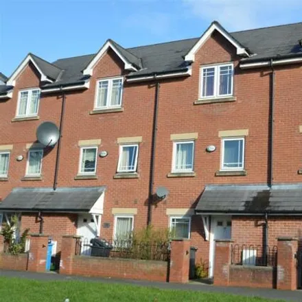 Rent this 4 bed townhouse on 126 Bold Street in Manchester, M15 5QH