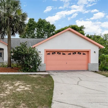 Buy this 3 bed house on 2001 Jaffa Court in Lake County, FL 34714