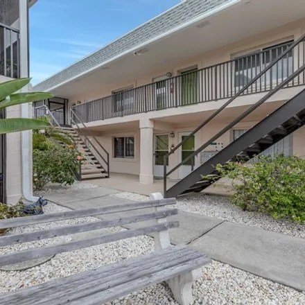 Buy this 1 bed condo on 612 Guild Drive in Venice, FL 34285