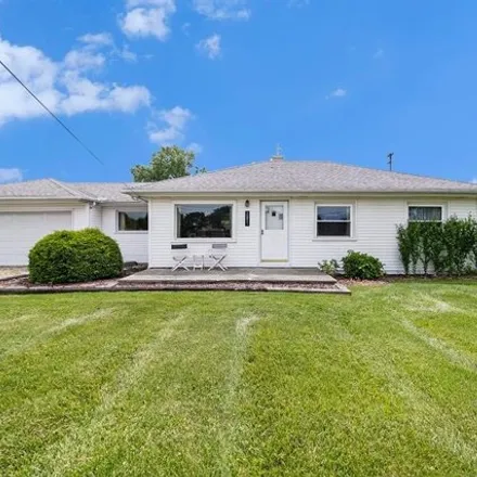 Buy this 3 bed house on 15831 Pennsylvania Rd in Riverview, Michigan