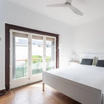 Rent this 8 bed house on Futur'en in Rua Carlos Anjos 349, 2645-175 Alcabideche