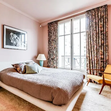 Image 4 - 92 Avenue des Ternes, 75017 Paris, France - Apartment for rent