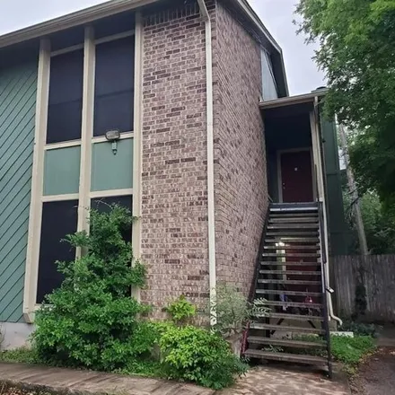 Rent this studio townhouse on 11904 Alpheus Avenue in Austin, TX 78759
