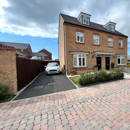 Buy this 3 bed townhouse on Blowick Moss in Blowick Moss Lane, Sefton