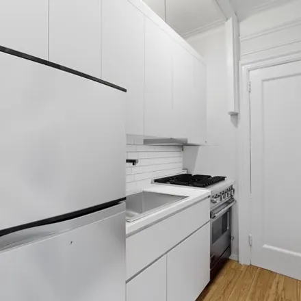 Image 9 - 270 West 11th Street, New York, NY 10014, USA - Apartment for sale