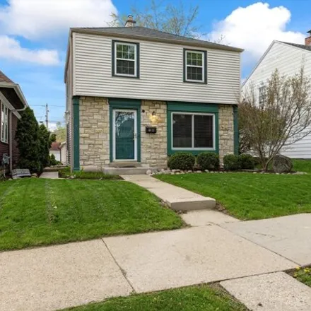 Image 1 - 6411 West Locust Street, Milwaukee, WI 53210, USA - House for sale