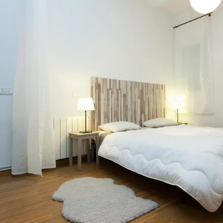 Rent this 1 bed apartment on Carrer de Ramon Turró in 298, 08019 Barcelona